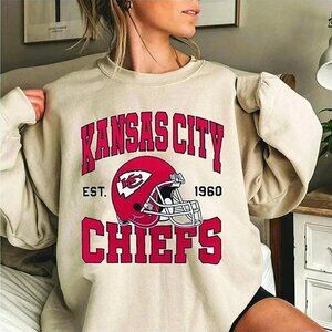 Kansas City Chiefs Retro 90s Crewneck Sweatshirt Cozy Game Day Fan Outfit 51